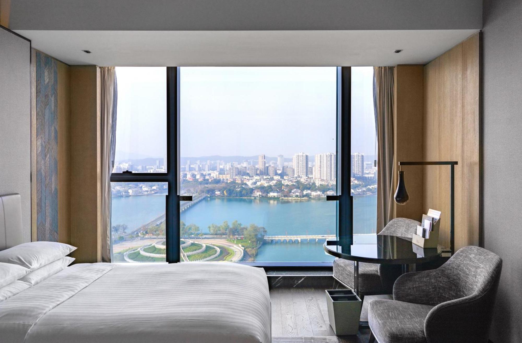 Marriott Nanjing South Hotel Екстериор снимка