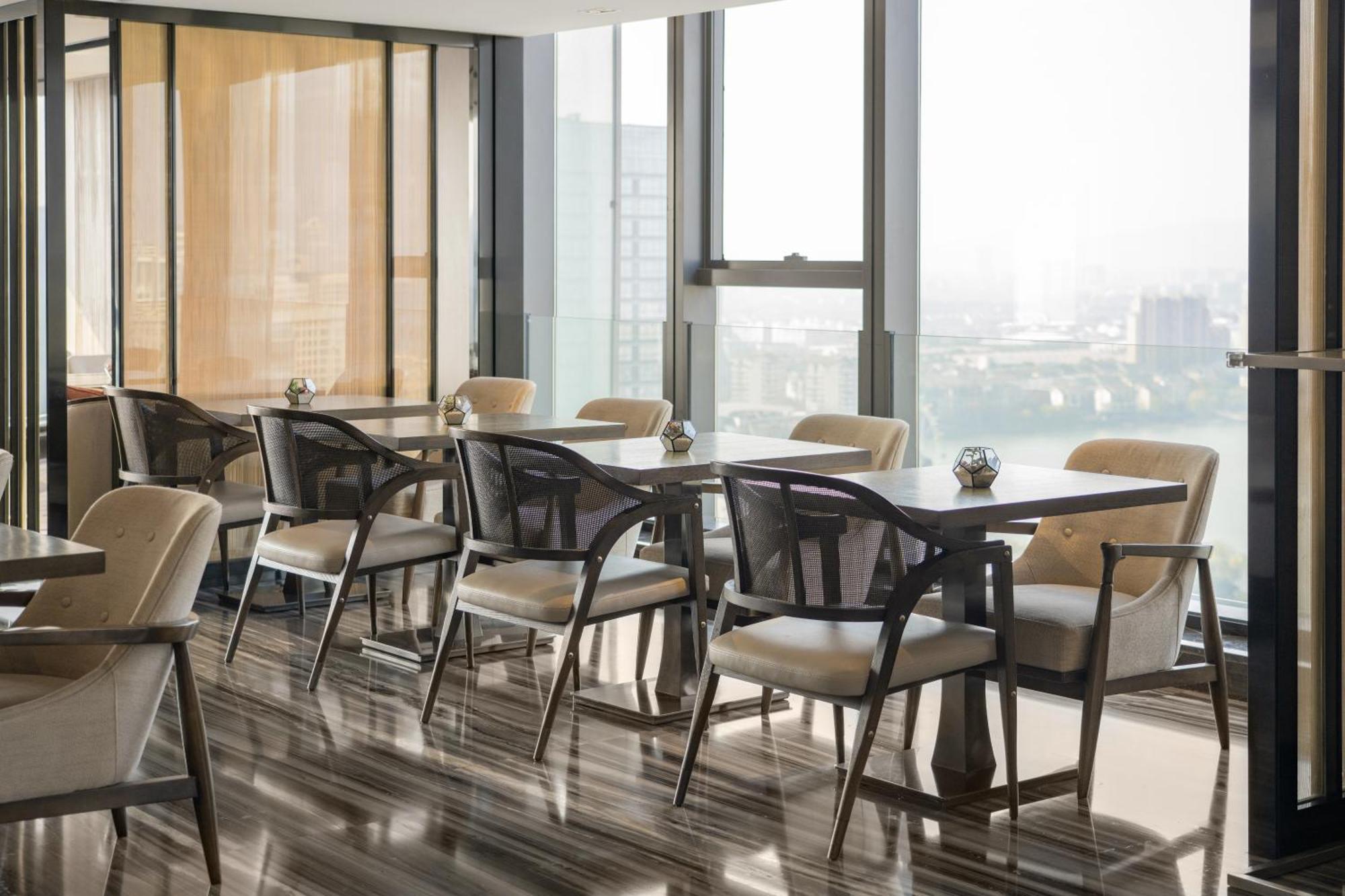 Marriott Nanjing South Hotel Екстериор снимка